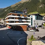 Apartmán Fire & Ice Living *