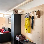 Fire & Ice Living * イシュグル